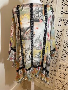 Etro Multi-Color Floral & Bird Print tunic top with Black Lace Trim